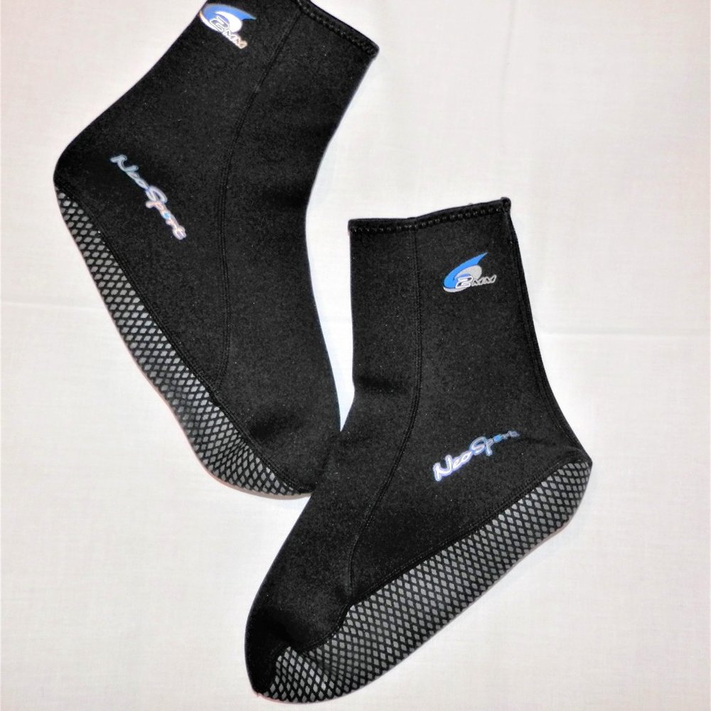 Neo Sport 12 13 Hi-Top Neoprene Water Socks H544